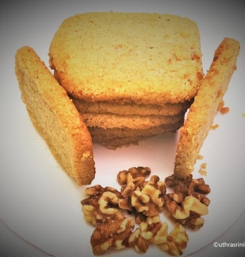 Keto Walnut Coconut Cookie