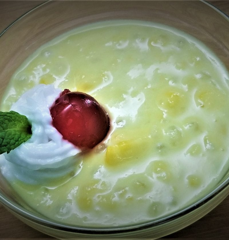 Che Bap Sweet Corn Pudding topped with Coconut Cream