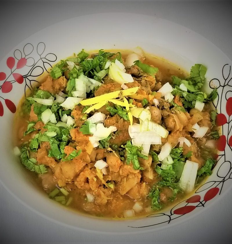 Instant Pot Dabba Style Chana Masala (Punjabi Chole Masala / Chickpea Curry)